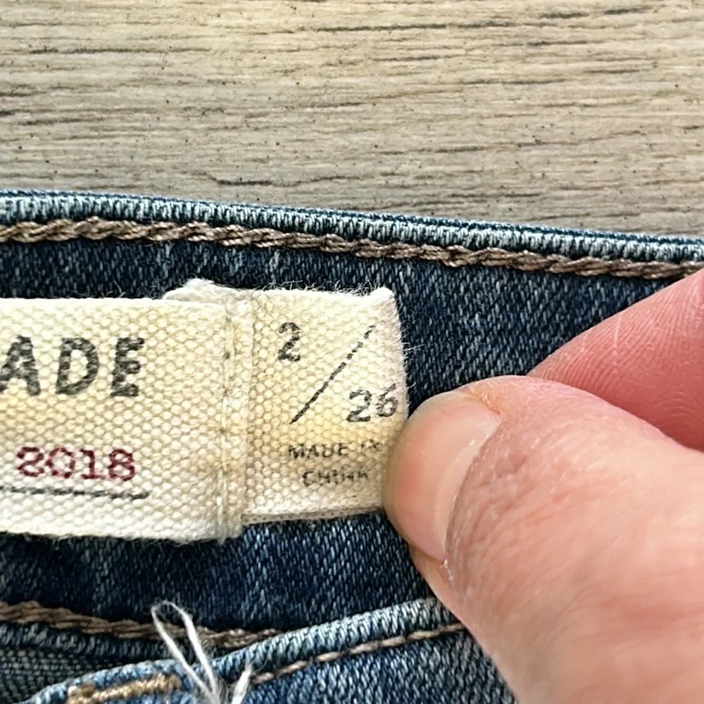 Lucky Brand REMADE summer 2018 size 26 crop jeans